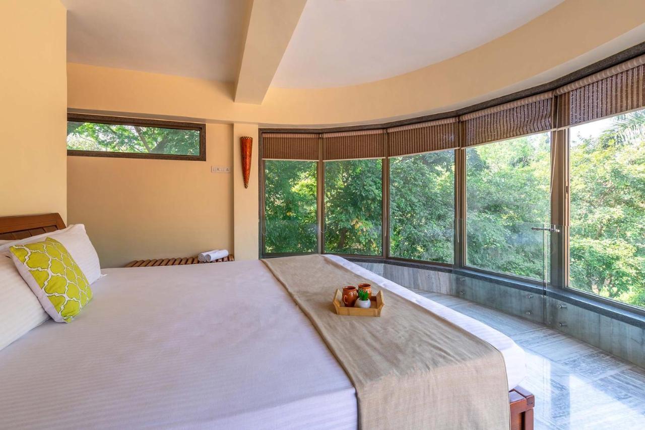 The Boulevard Villa By Veo - Part Of Stayvista Lonavala Exterior photo